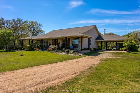 8137 County Road 201