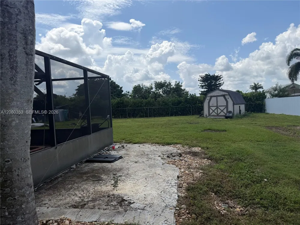1422 NW 20th St Homestead, FL 33030