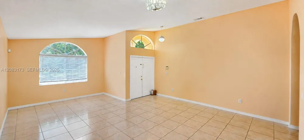 15339 SW 32nd Ter Miami, FL 33185