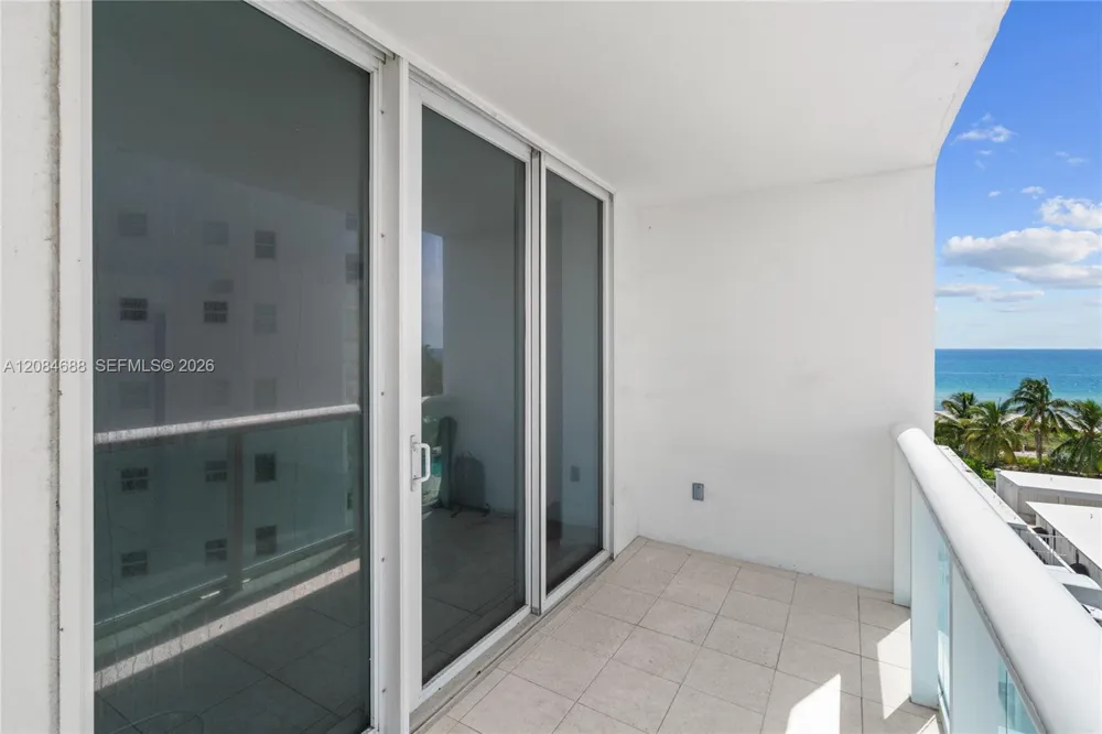 5001 Collins Ave #5E Miami Beach, FL 33140