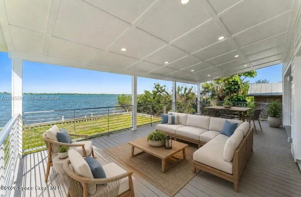 25 VIP Island Unit B Grant Valkaria, FL 32949