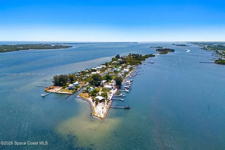 25 VIP Island Unit B Grant Valkaria, FL 32949