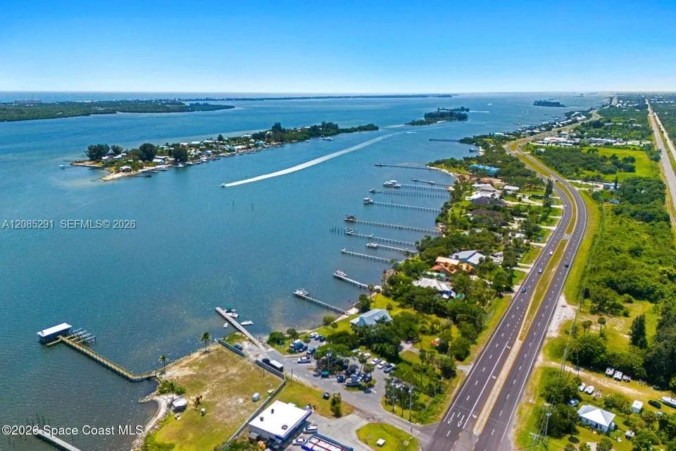 25 VIP Island Unit B Grant Valkaria, FL 32949