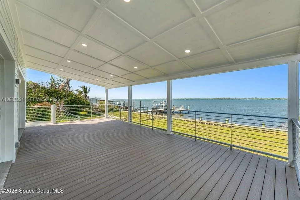 25 VIP Island Unit B Grant Valkaria, FL 32949