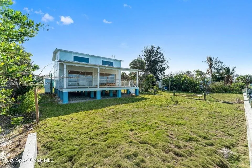 25 VIP Island Unit B Grant Valkaria, FL 32949
