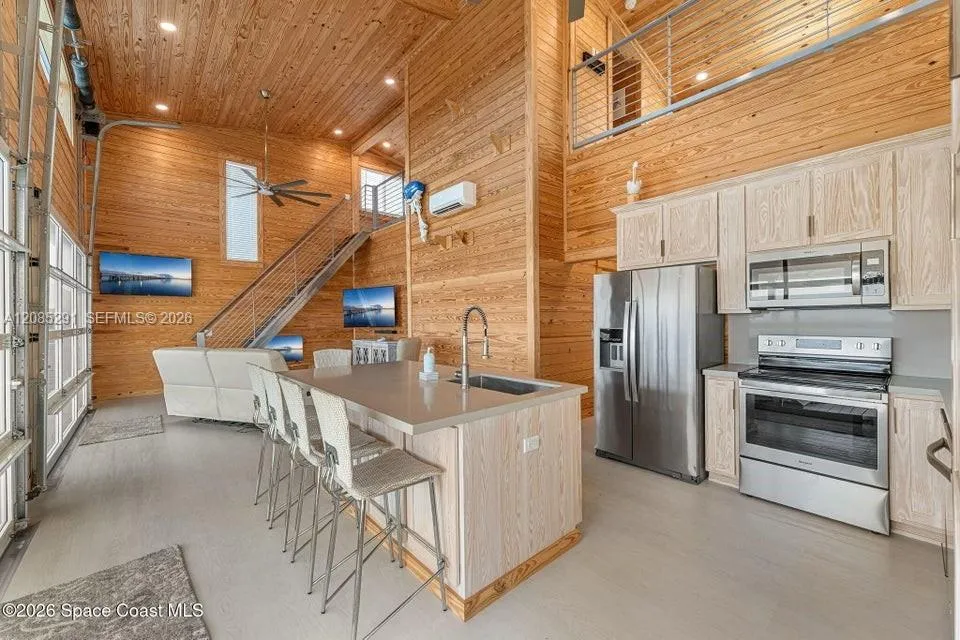 25 VIP Island Unit B Grant Valkaria, FL 32949