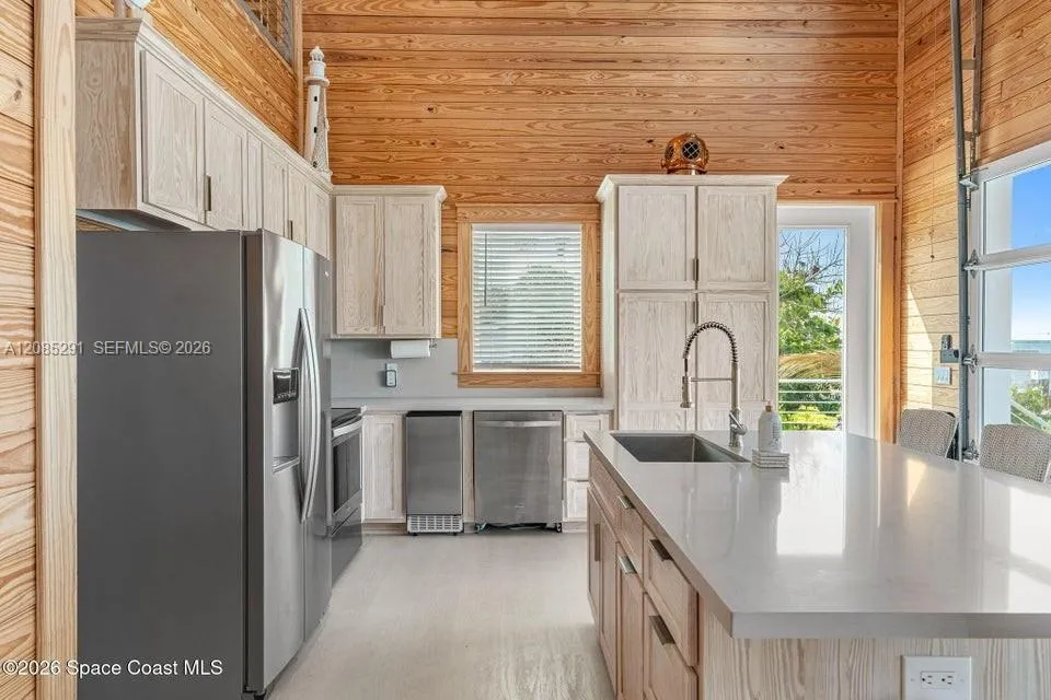 25 VIP Island Unit B Grant Valkaria, FL 32949
