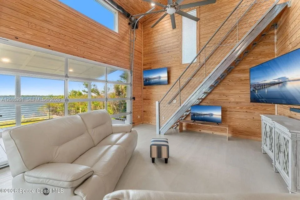 25 VIP Island Unit B Grant Valkaria, FL 32949