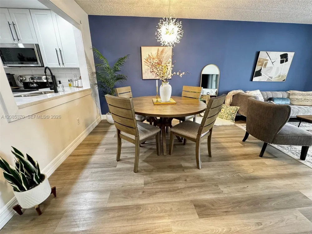231 NW 76th Ave #102 Margate, FL 33063