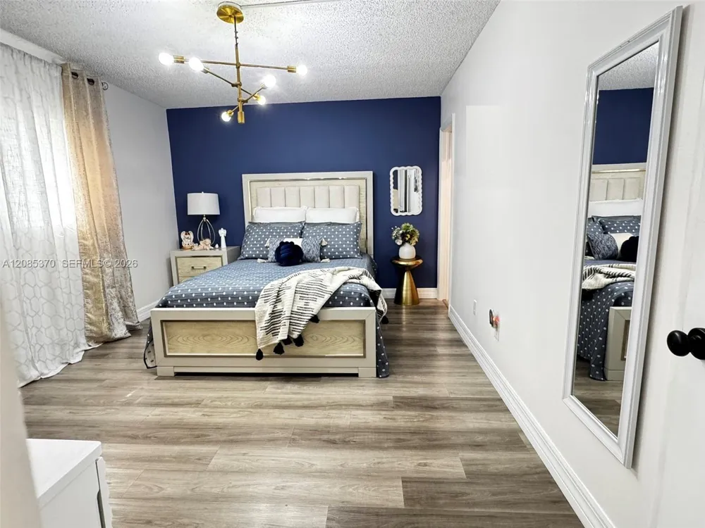 231 NW 76th Ave #102 Margate, FL 33063
