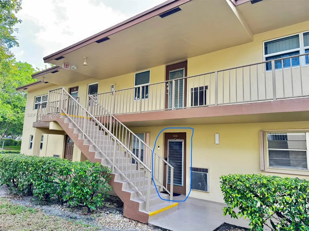 231 NW 76th Ave #102 Margate, FL 33063