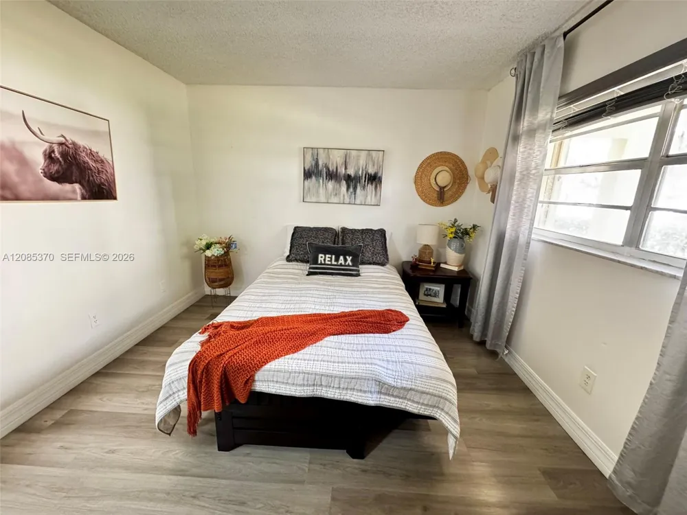 231 NW 76th Ave #102 Margate, FL 33063