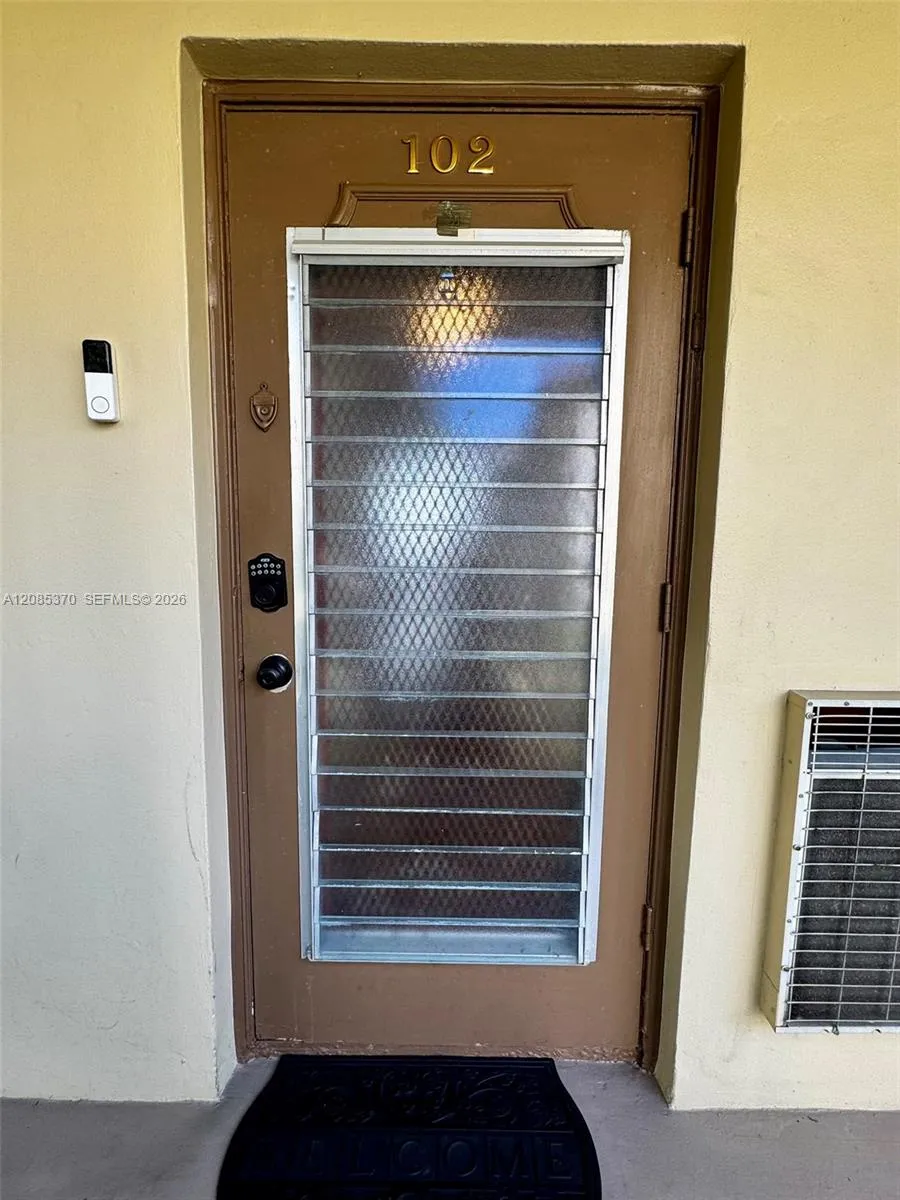 231 NW 76th Ave #102 Margate, FL 33063