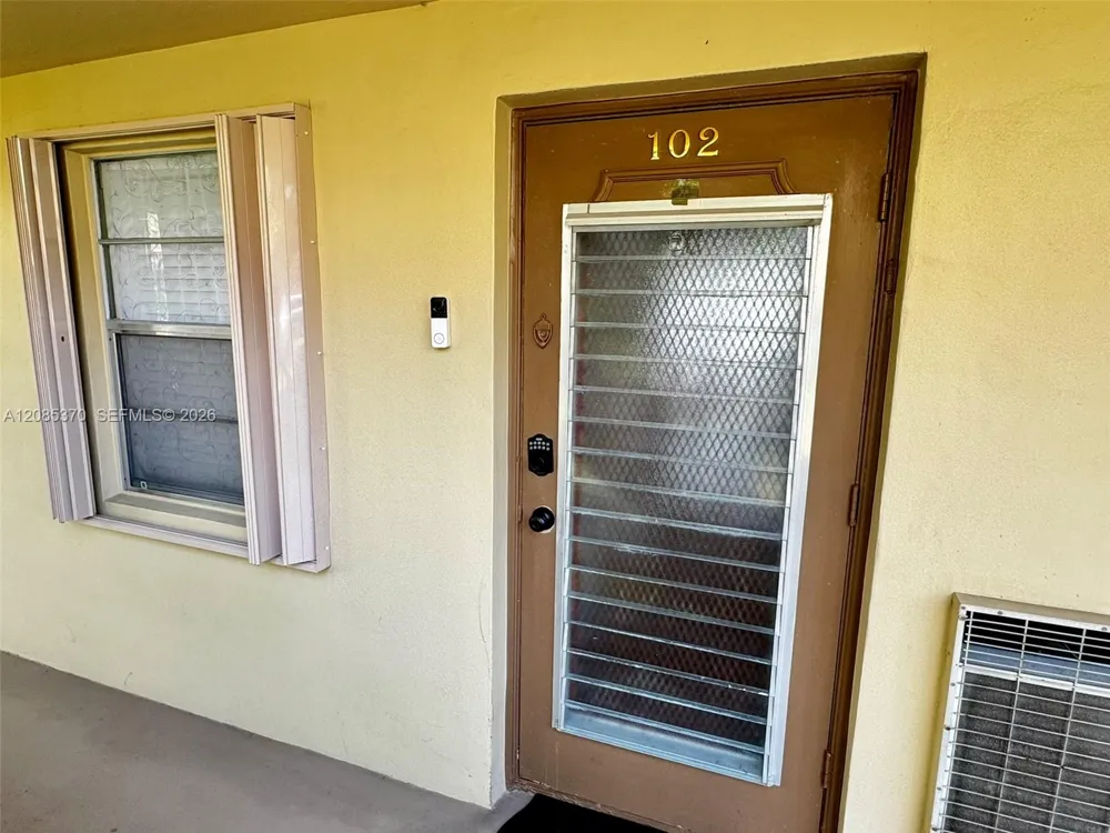 231 NW 76th Ave #102 Margate, FL 33063