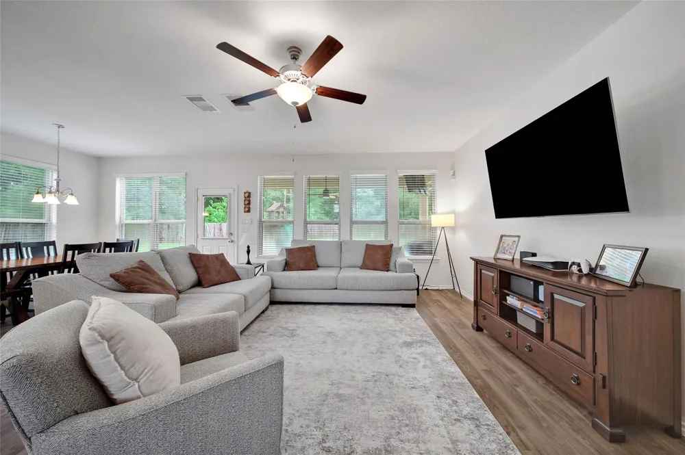 3558 Heather Chase Trail Porter, TX 77365