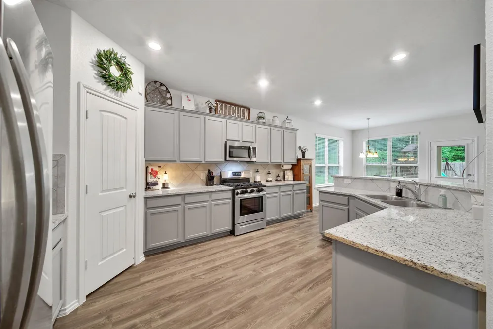 3558 Heather Chase Trail Porter, TX 77365