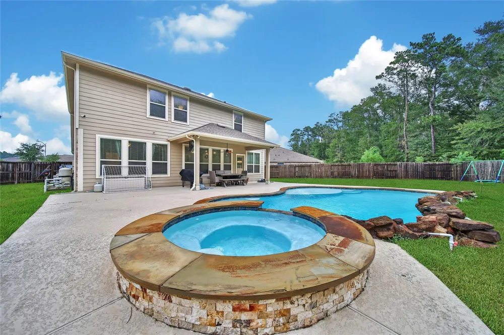 3558 Heather Chase Trail Porter, TX 77365