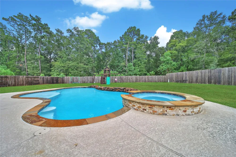 3558 Heather Chase Trail Porter, TX 77365