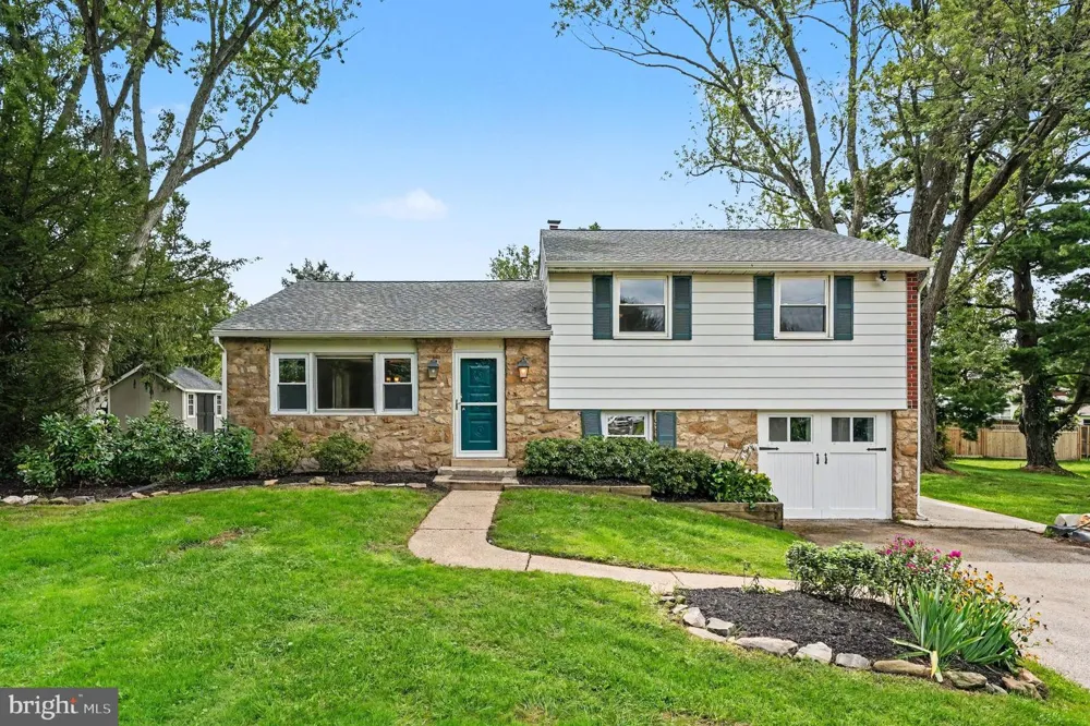 1390 JOLLY ROAD Blue Bell, PA 19422