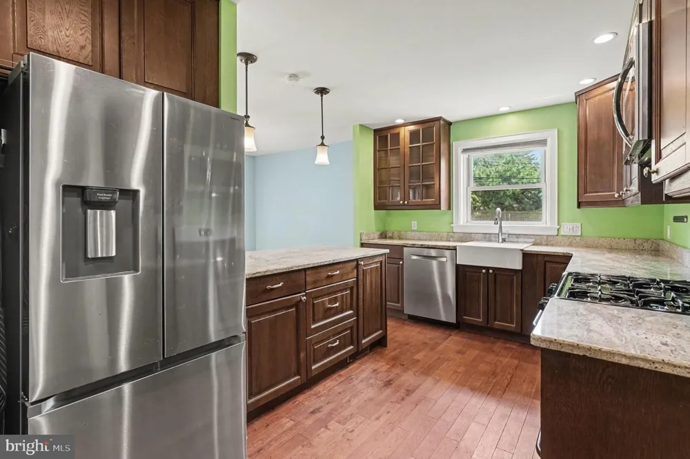 1390 JOLLY ROAD Blue Bell, PA 19422
