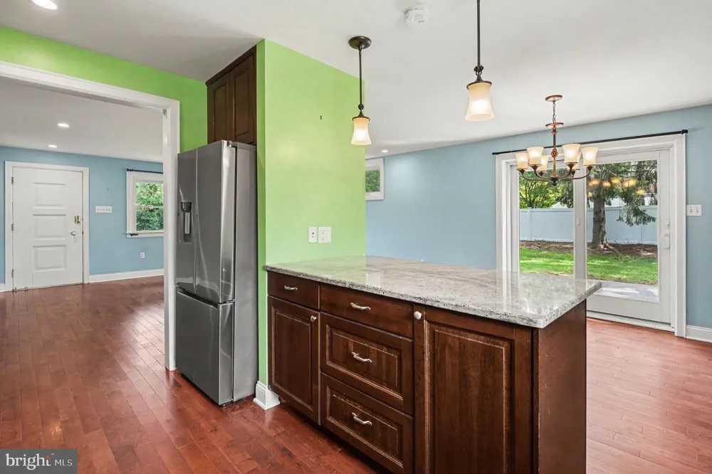 1390 JOLLY ROAD Blue Bell, PA 19422