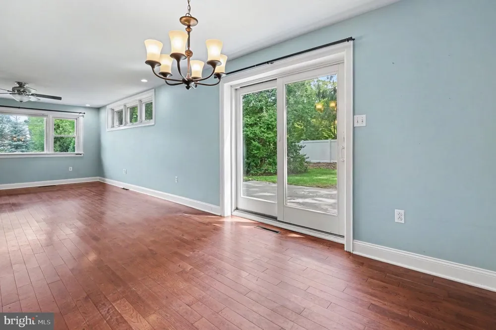 1390 JOLLY ROAD Blue Bell, PA 19422
