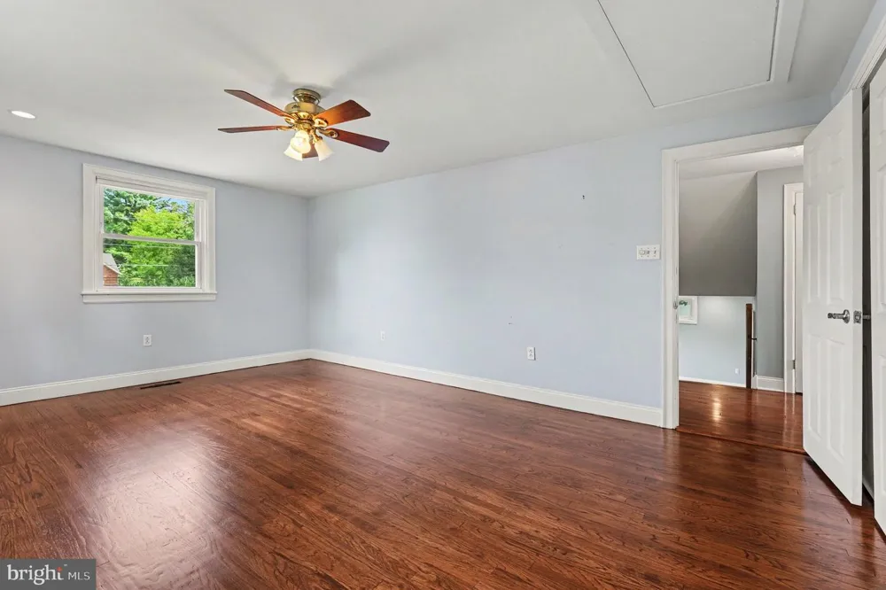1390 JOLLY ROAD Blue Bell, PA 19422
