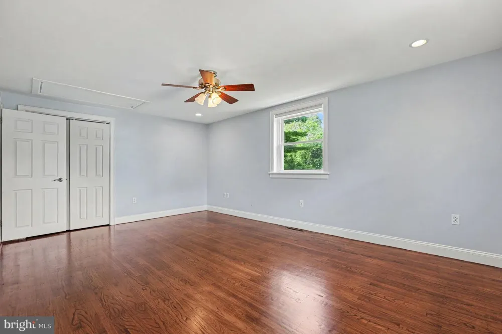 1390 JOLLY ROAD Blue Bell, PA 19422