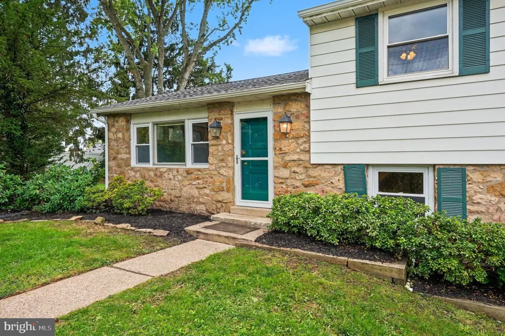 1390 JOLLY ROAD Blue Bell, PA 19422