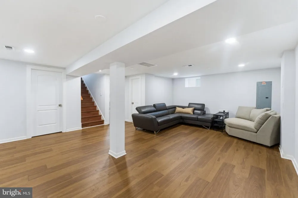 517 LEBAUM STREET SE Washington, DC 20032
