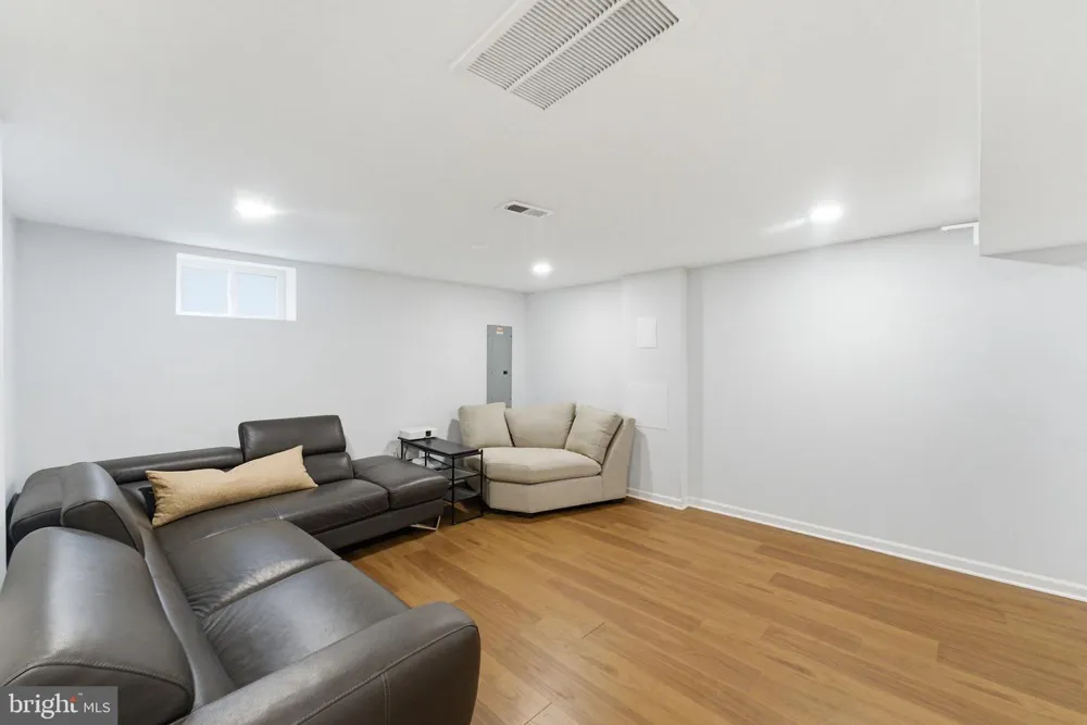 517 LEBAUM STREET SE Washington, DC 20032