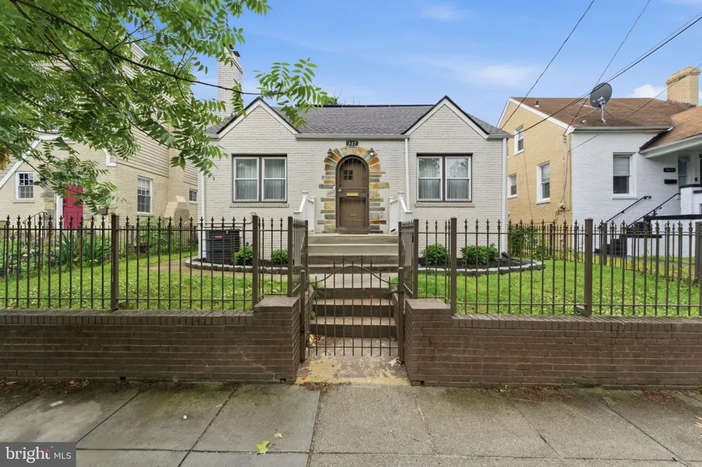 517 LEBAUM STREET SE Washington, DC 20032