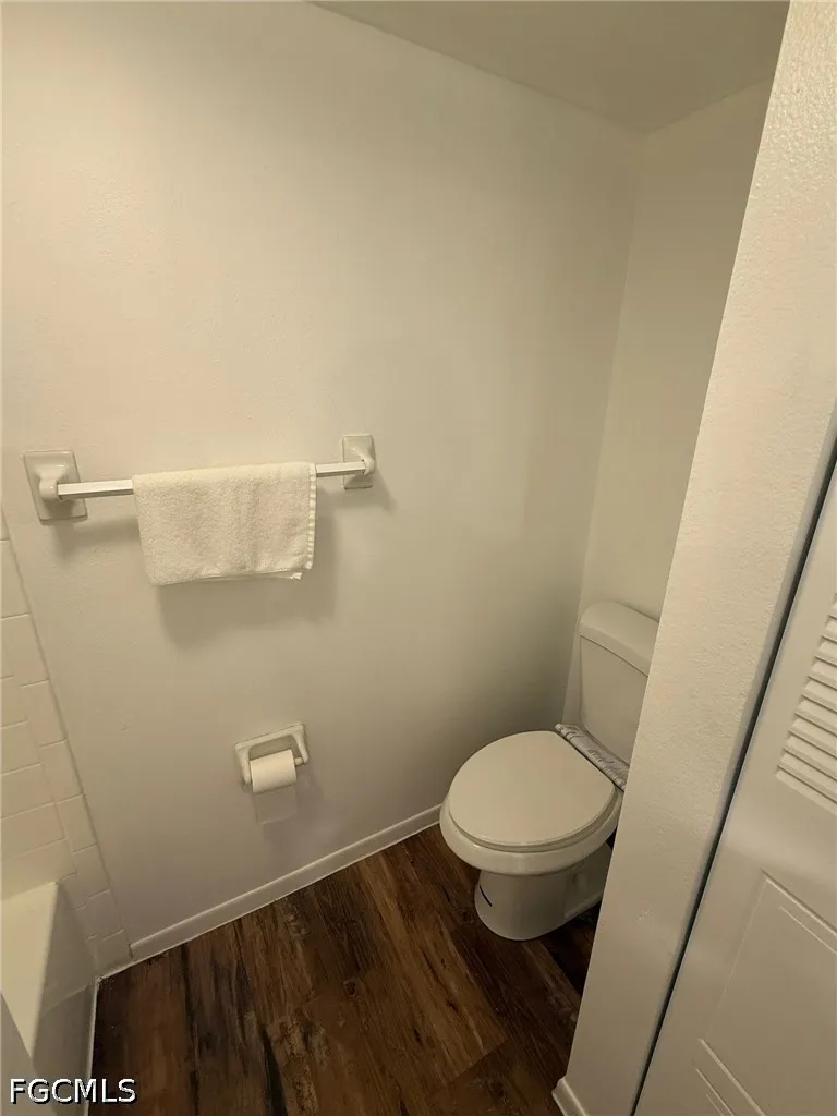 Park Shore Circle #3 Fort Myers, FL 33901