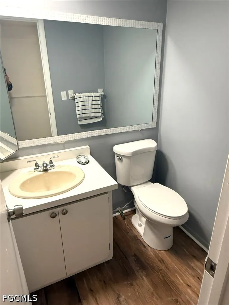 Park Shore Circle #3 Fort Myers, FL 33901