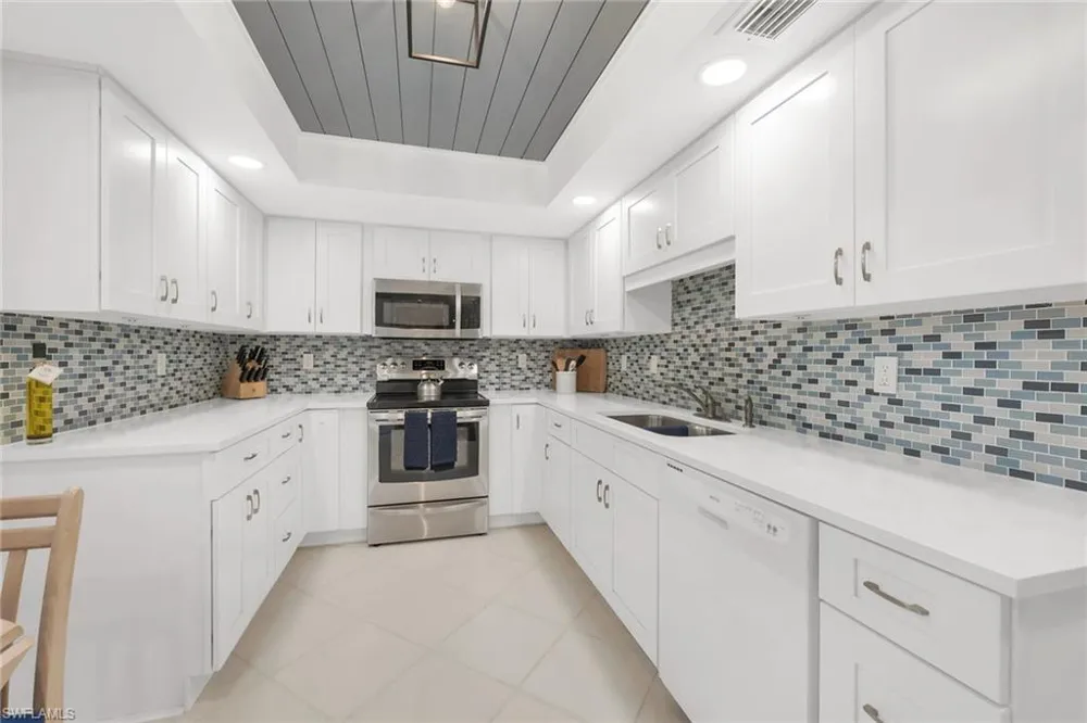 1020 Swallow Avenue #102 Marco Island, FL 34145