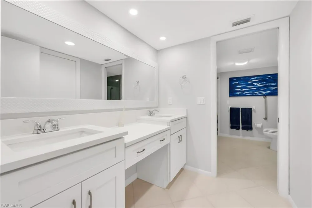 1020 Swallow Avenue #102 Marco Island, FL 34145