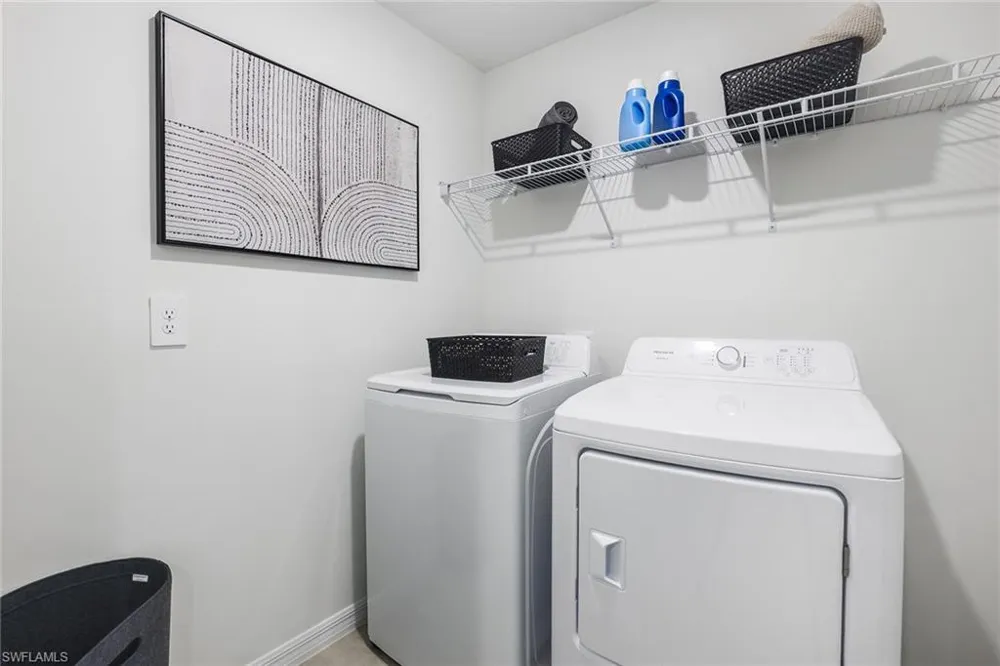 17089 Pompeii Way North Fort Myers, FL 33917