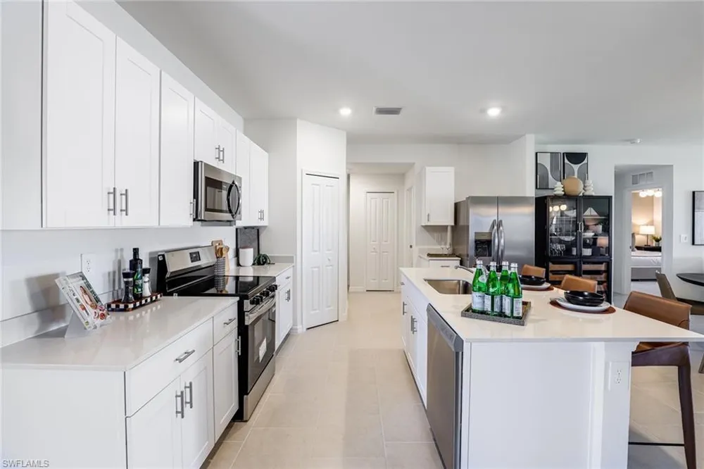 17089 Pompeii Way North Fort Myers, FL 33917