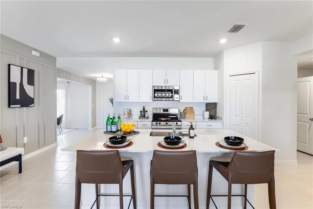 17089 Pompeii Way North Fort Myers, FL 33917