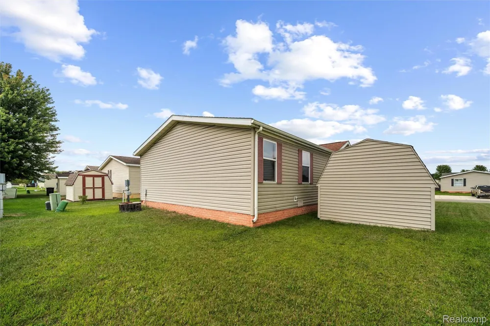 885 Tanner Landing Raisinville Township, MI 48161
