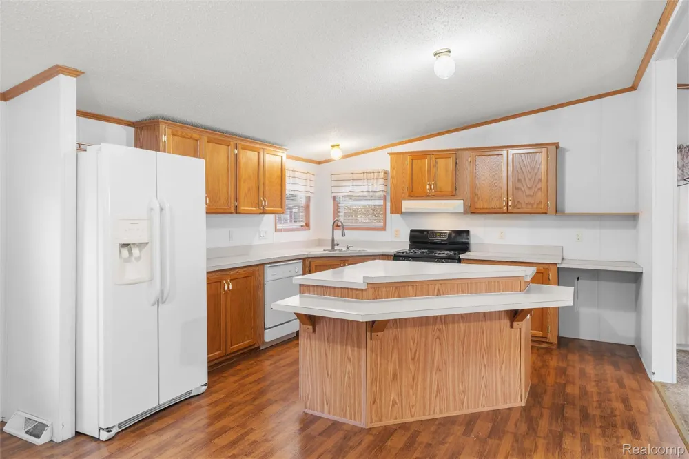 885 Tanner Landing Raisinville Township, MI 48161