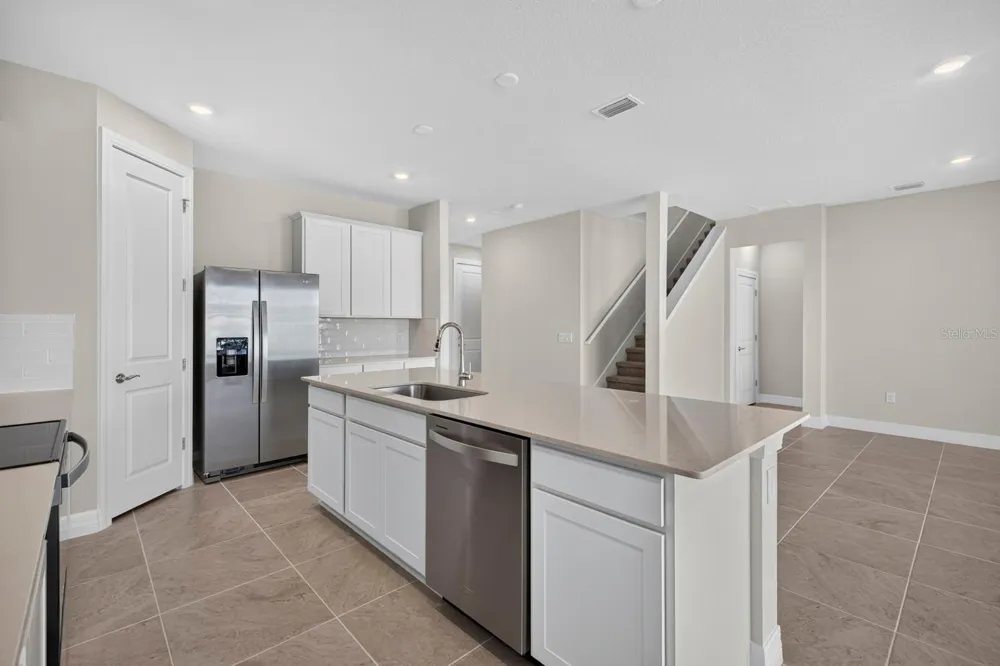 4806 FINLEY DRIVE Davenport, FL 33837
