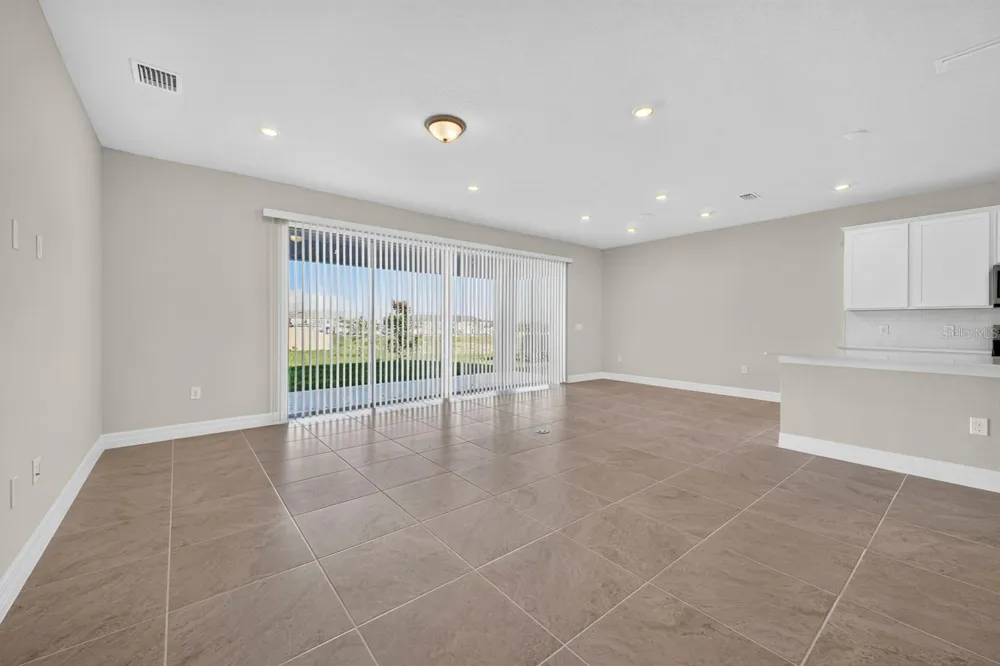 4806 FINLEY DRIVE Davenport, FL 33837