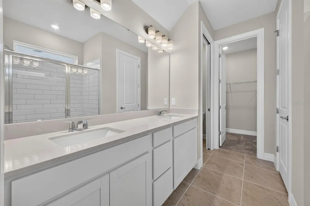 4806 FINLEY DRIVE Davenport, FL 33837