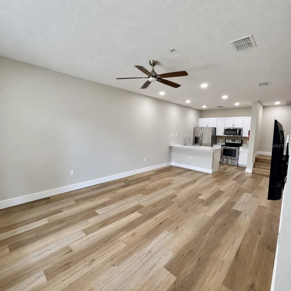8921 SHINE DRIVE Kissimmee, FL 34747
