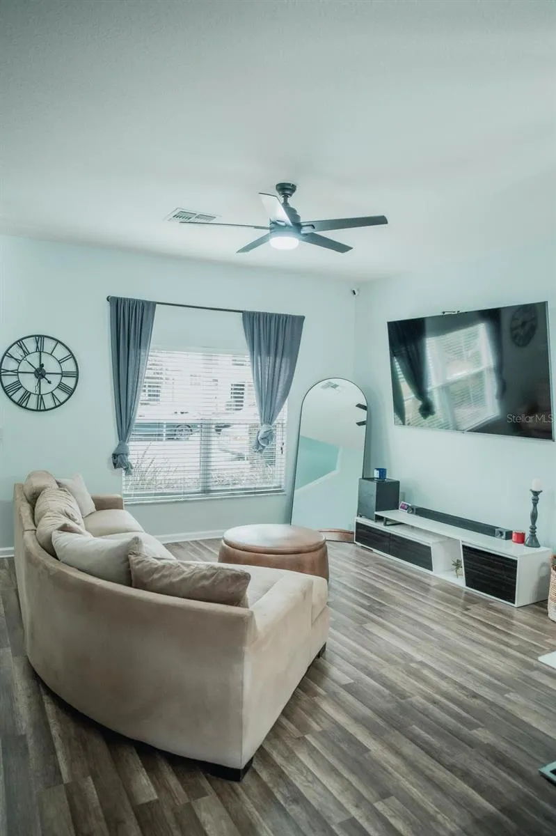 11843 DEER PATH WAY Orlando, FL 32832