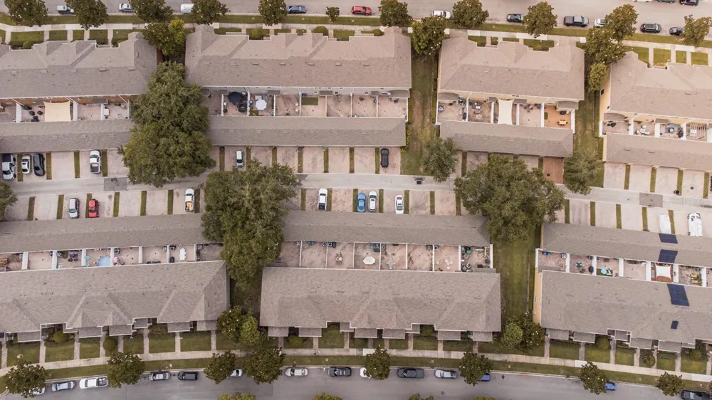 11843 DEER PATH WAY Orlando, FL 32832