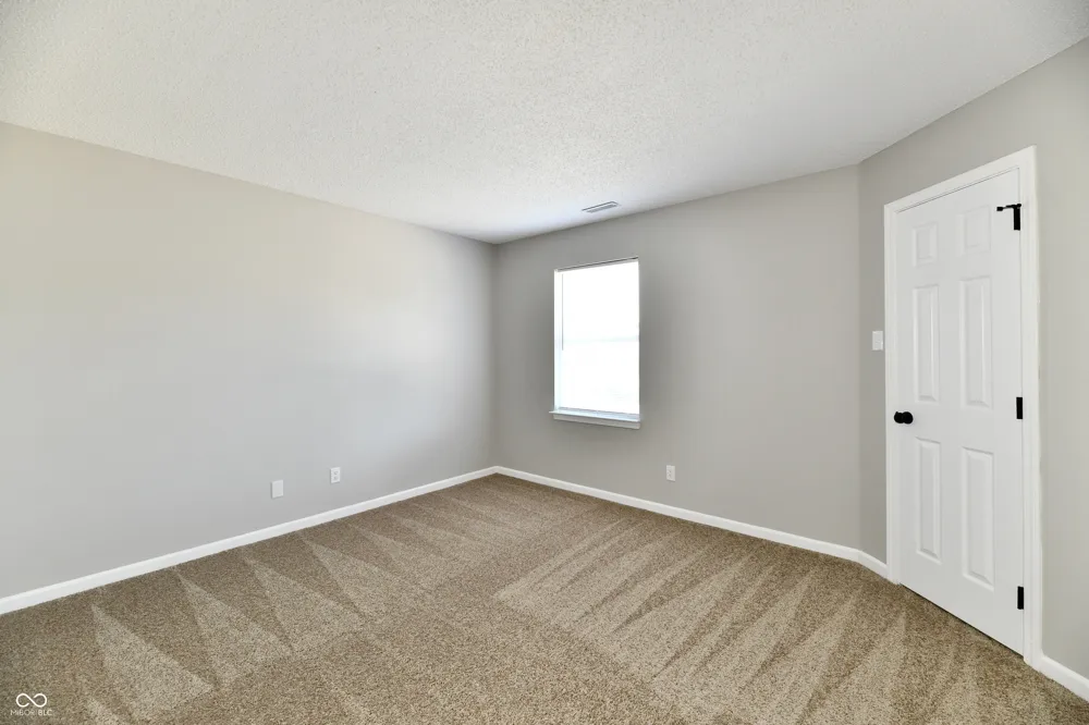 4928 Flame Way Indianapolis, IN 46254