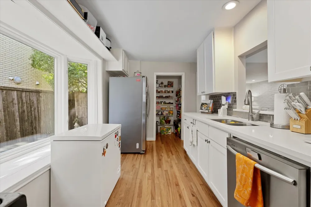 4319 Travis Street Dallas, TX 75205