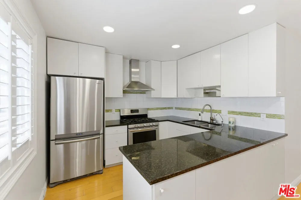 2444 4th Street #4 Santa Monica, CA 90405